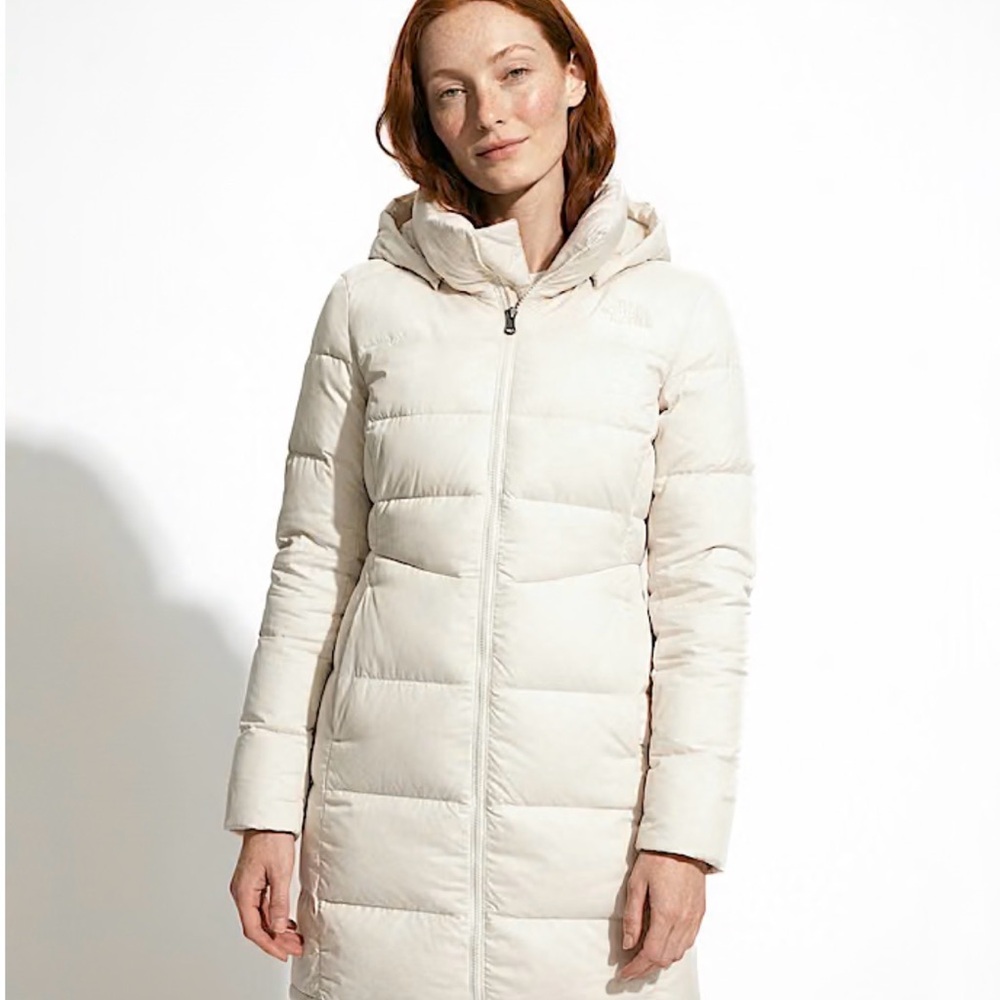 The North Face Women's Cream 550 fill Puffer Parka Jacket